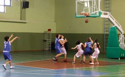 Belediye Spor: 76, Avrasya Spor: 27