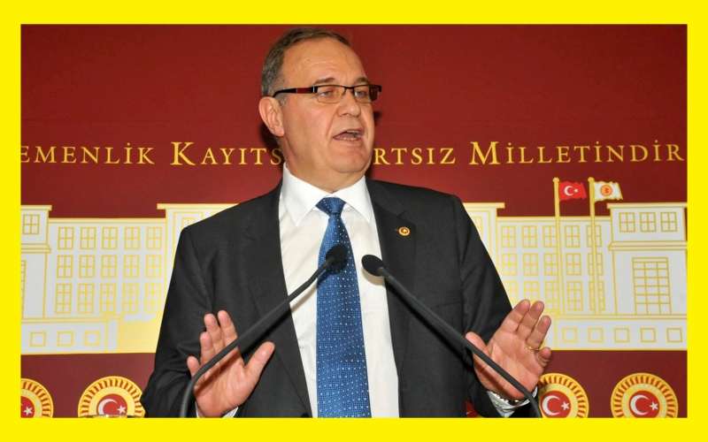 Faik Öztrak: "AK Parti Heyeti, Kremlin’de Sınıfta Kaldı!"
