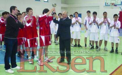 Çbsk Yıldız Basketbol Takımı Şampiyon Oldu