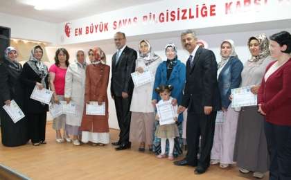 Sultanköy İlköğretim'de, 7-19 Yaş Aile Eğitimi Tamamlandı